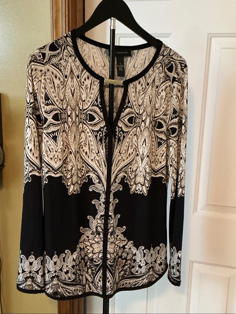 INC International Concepts Black, White & Cream Paisley V-Neck Blouse